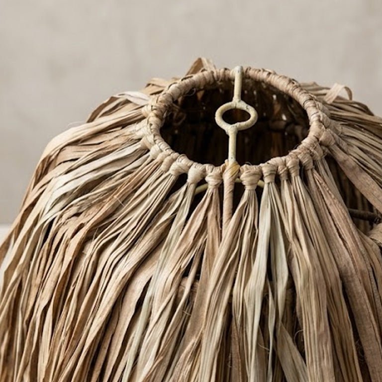 Lampada Maulana misura L - paralume artigianale in materiali naturali